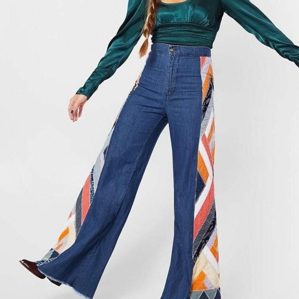 High-Waist Wide Leg Patchwork Side-Panel Jeans - Blue